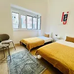 Luxury Rooms, Location For Tourists Hostel *