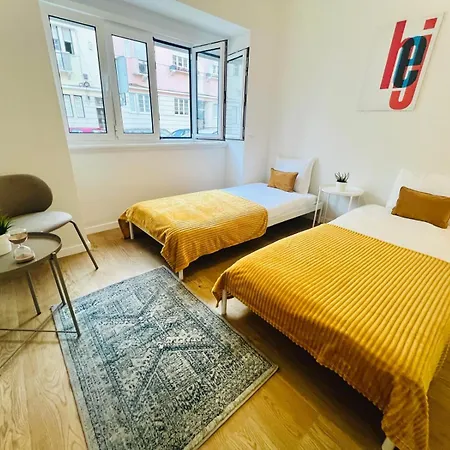 ホステル Luxury Rooms, Location For Tourists *