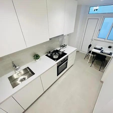 Luxury Rooms, Location For Tourists Lisbon